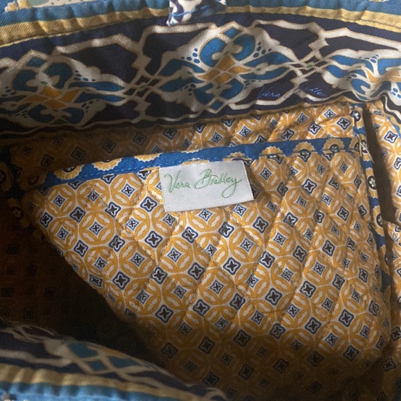 Vera Bradley Tote - Picture 3 of 8